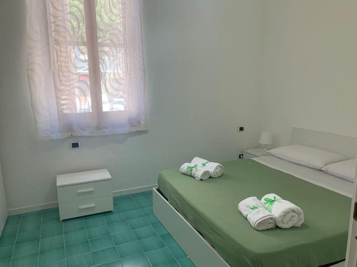 Il Viandante Sul Mare Apartman Salerno Kültér fotó